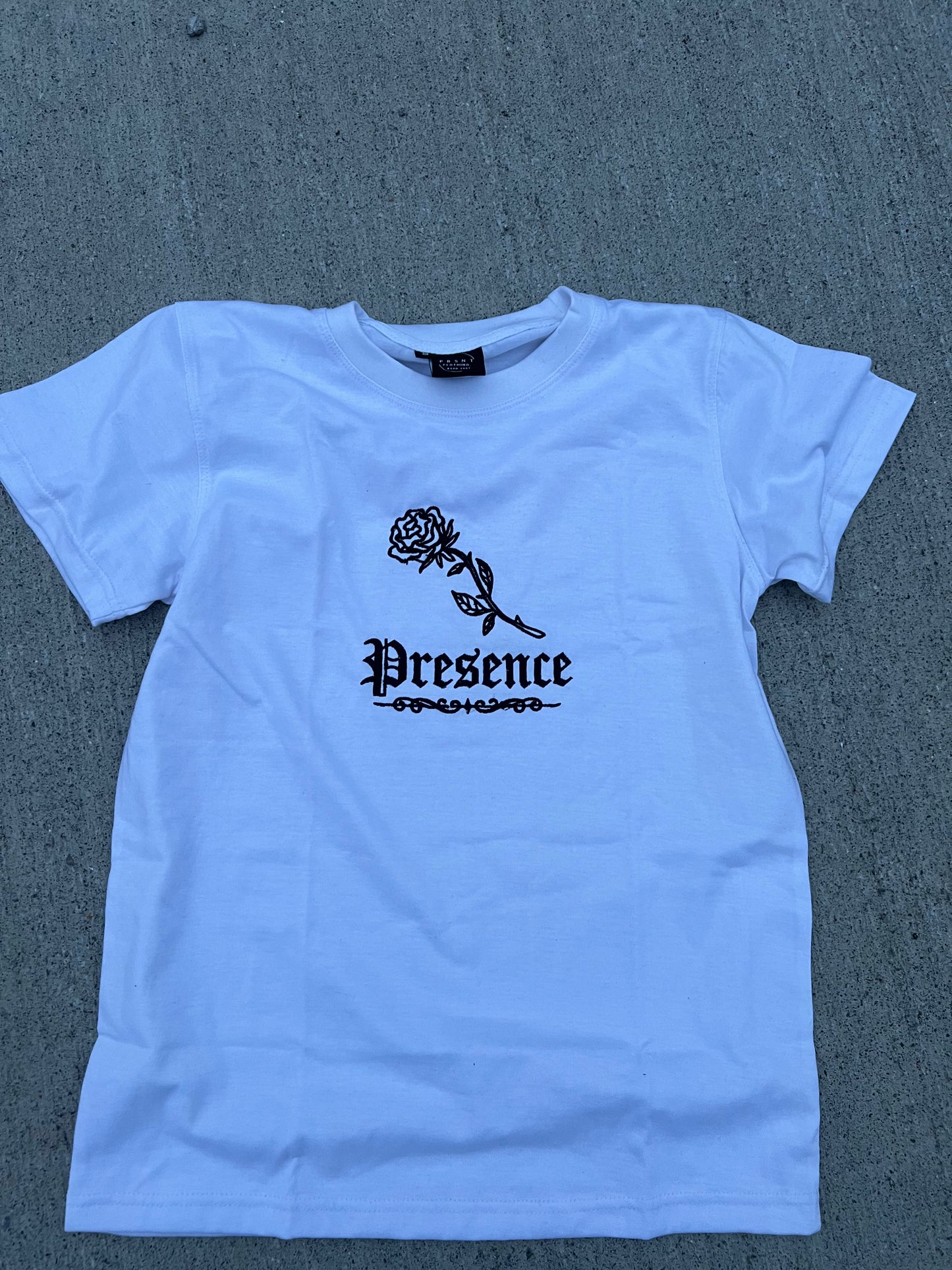 Thorn love Short Sleeve T-shirt