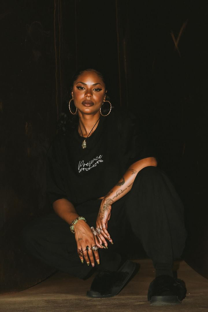 Presence Cropped T-Shirt