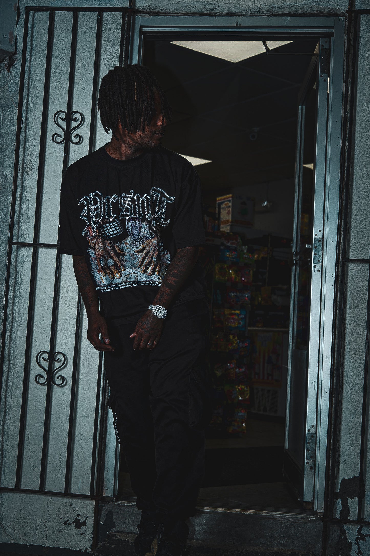 Pushing Presence (T-shirt)