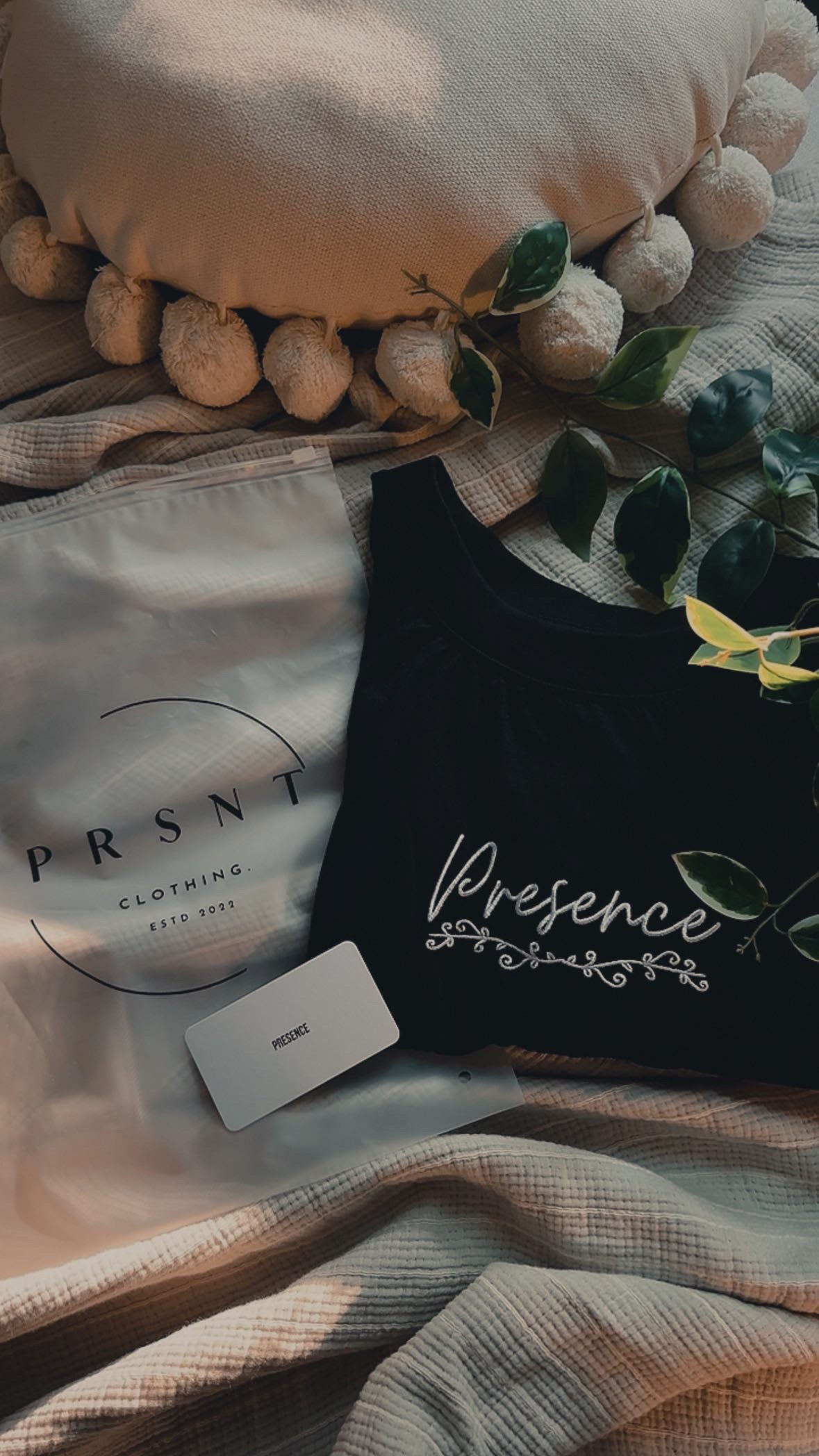 Presence Cropped T-Shirt