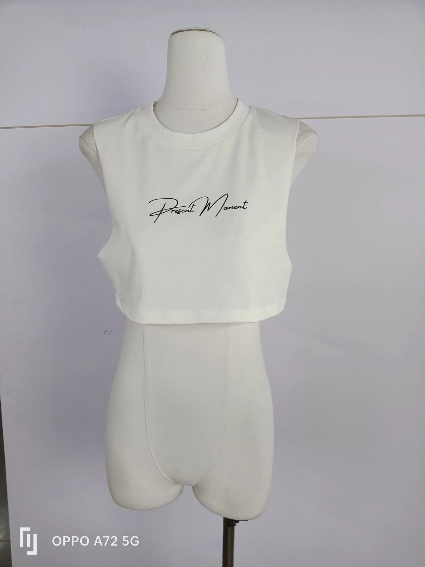 Present Moment Sleeveless Cropped T-shirt